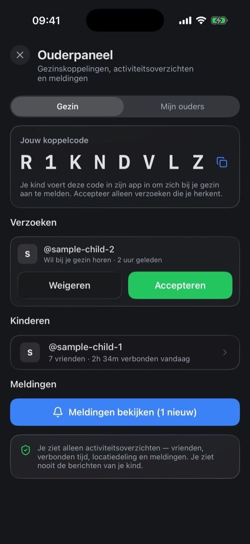 Het Ouderpaneel met een koppelcode, een verzoek en een gekoppeld kind